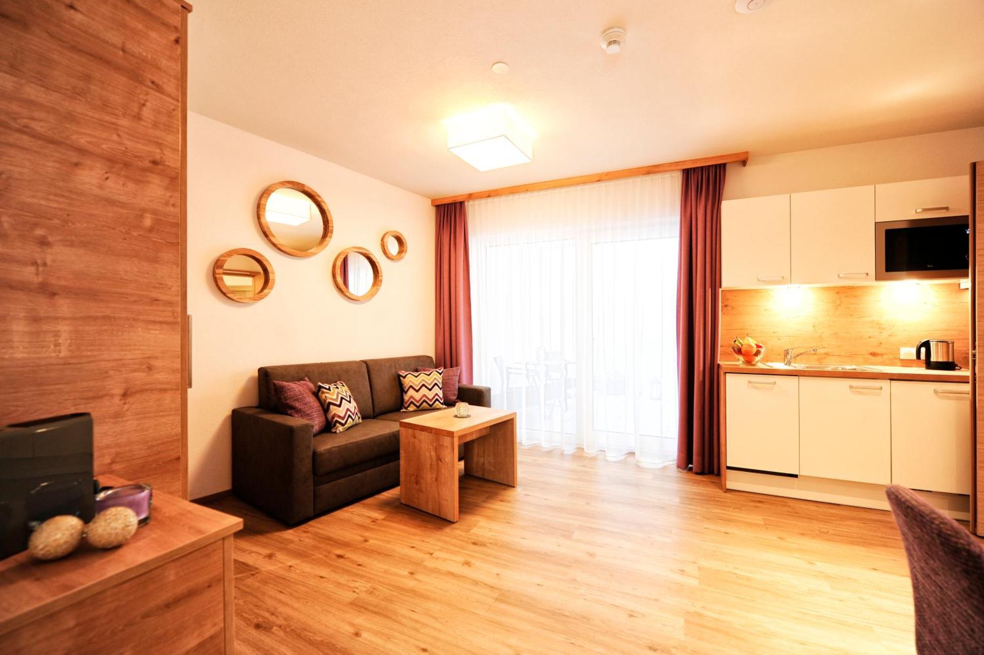אישגל Amaris Apartments חדר תמונה