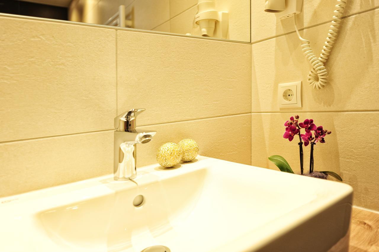 אישגל Amaris Apartments מראה חיצוני תמונה